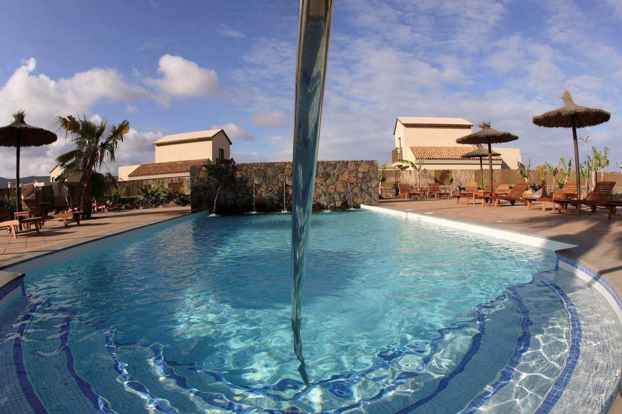 Villas Oasis Casa Vieja La Oliva Eksteriør bilde