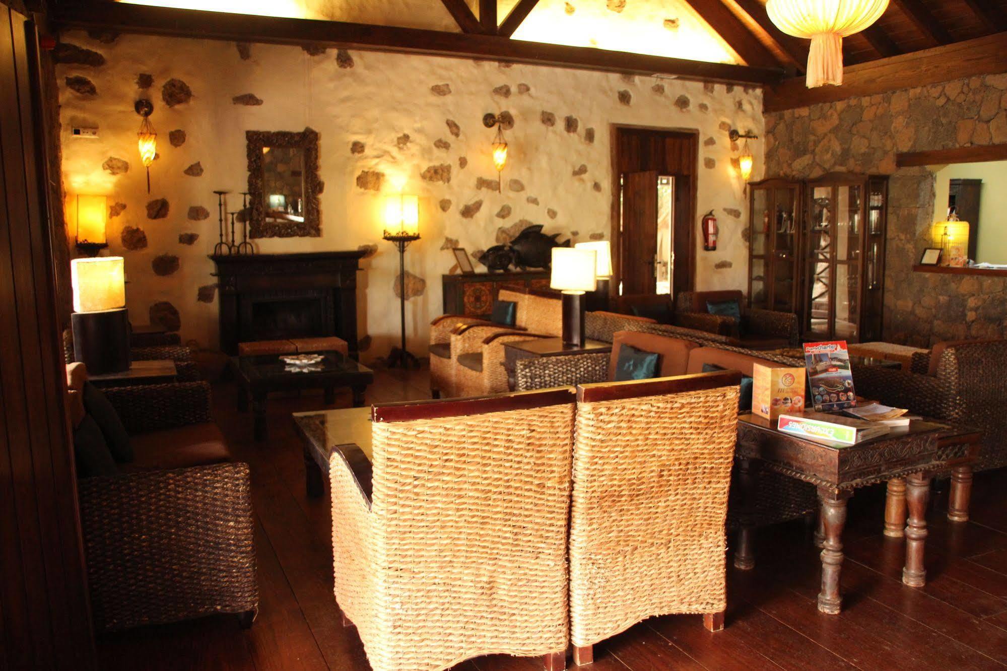 Villas Oasis Casa Vieja La Oliva Eksteriør bilde