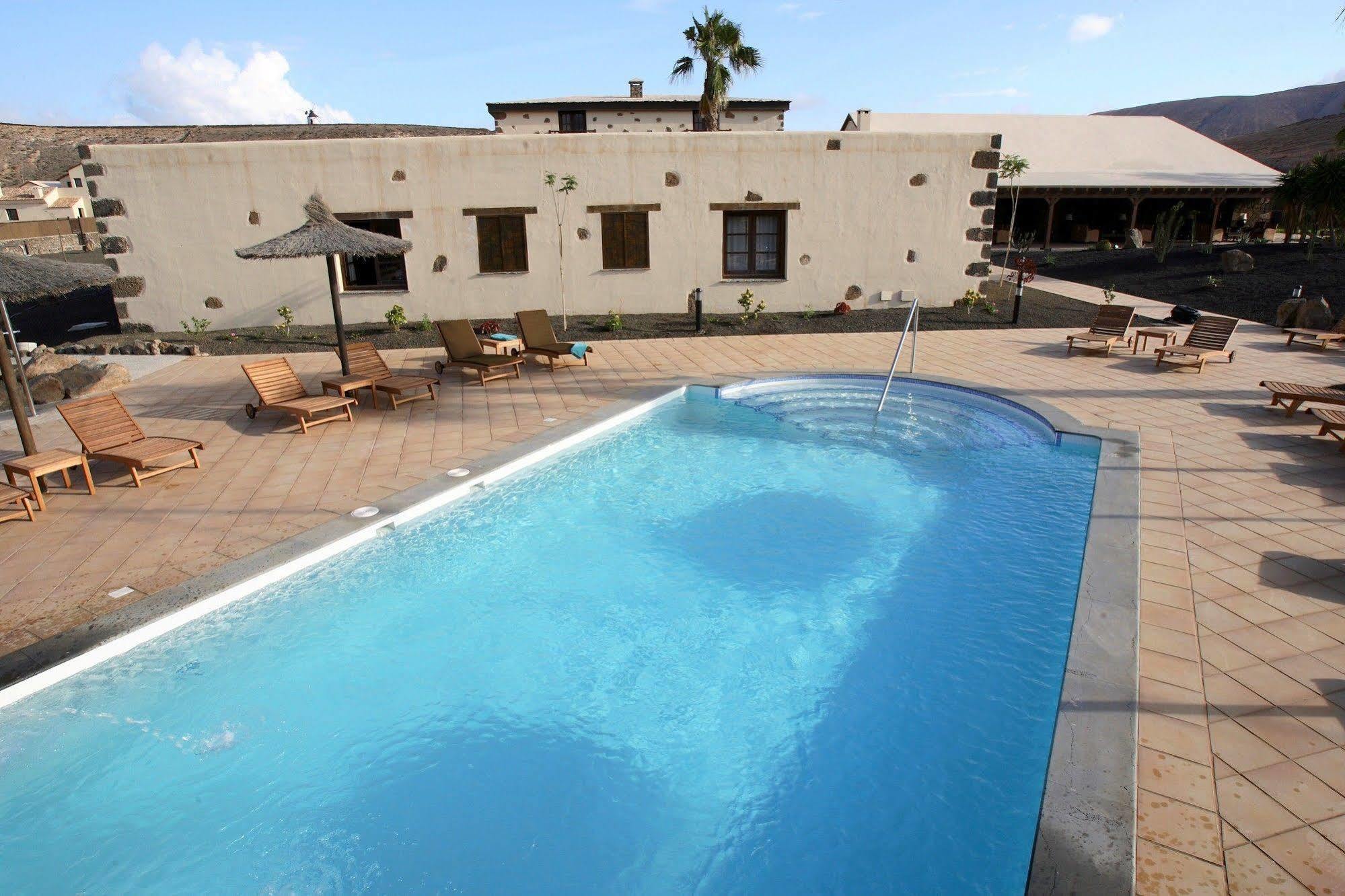 Villas Oasis Casa Vieja La Oliva Eksteriør bilde